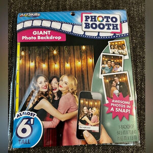 NWT Wooden Fence Giant Photo Booth Backdrop